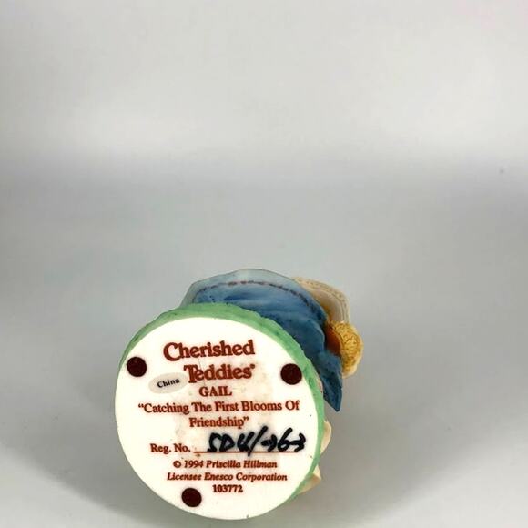 Cherished Teddies Gail Catching The First Blooms of Friendship 1994 Collectible - Picture 5 of 5